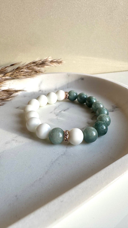 Birmas nefrīts un baltais ahāts